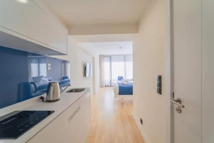 Sea View Apart-Hotel Orbi Twin Towers 1413 바투미 외부 사진